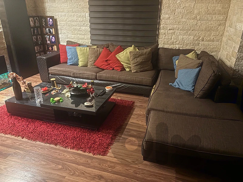 full living room