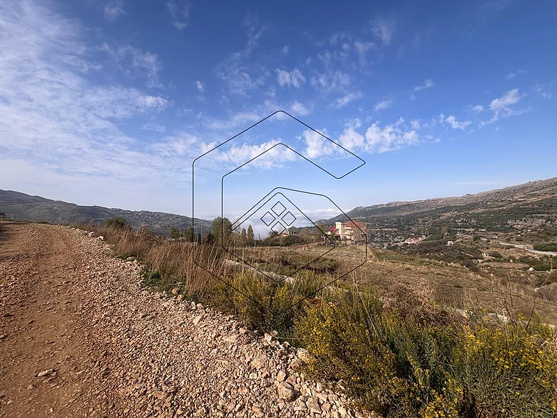 GMC108MT Land for sale in Sannine - أرض للبيع في صنين