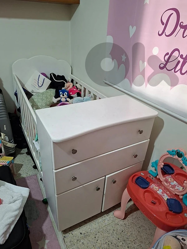 baby bedroom