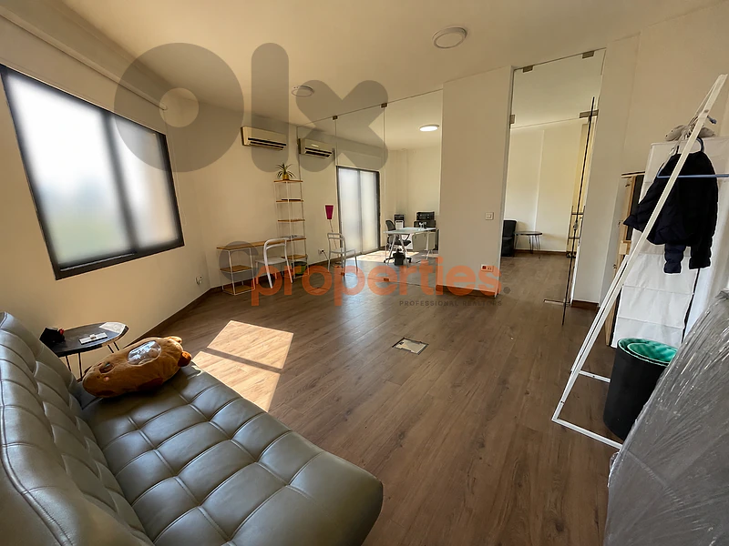 Office for rent in Saifi مكتب للإيجار في الصيفي CPBPK75