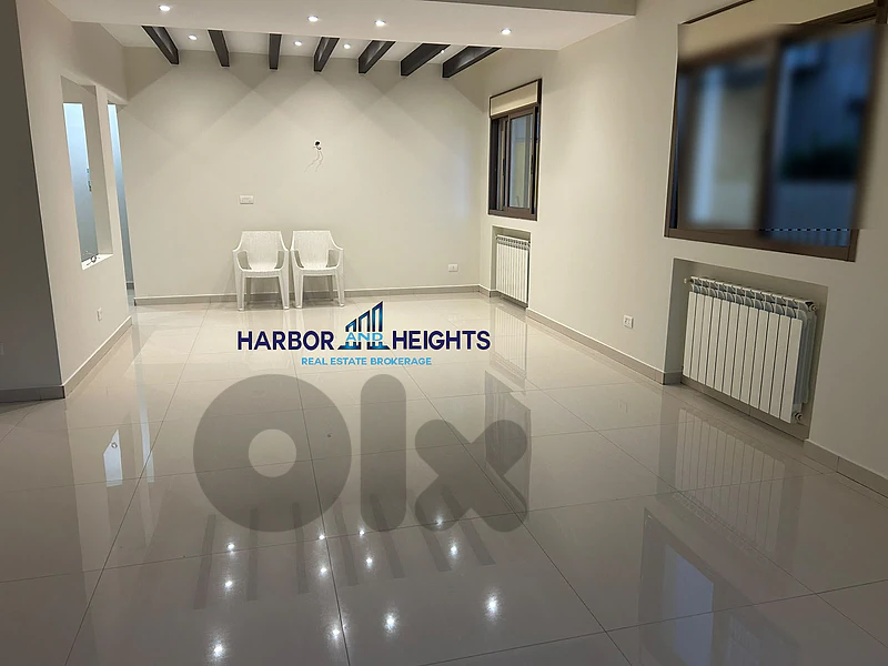 Apartment for Rent in Mazraat Yachouh - شقة للإيجار في مزرعة يشوع