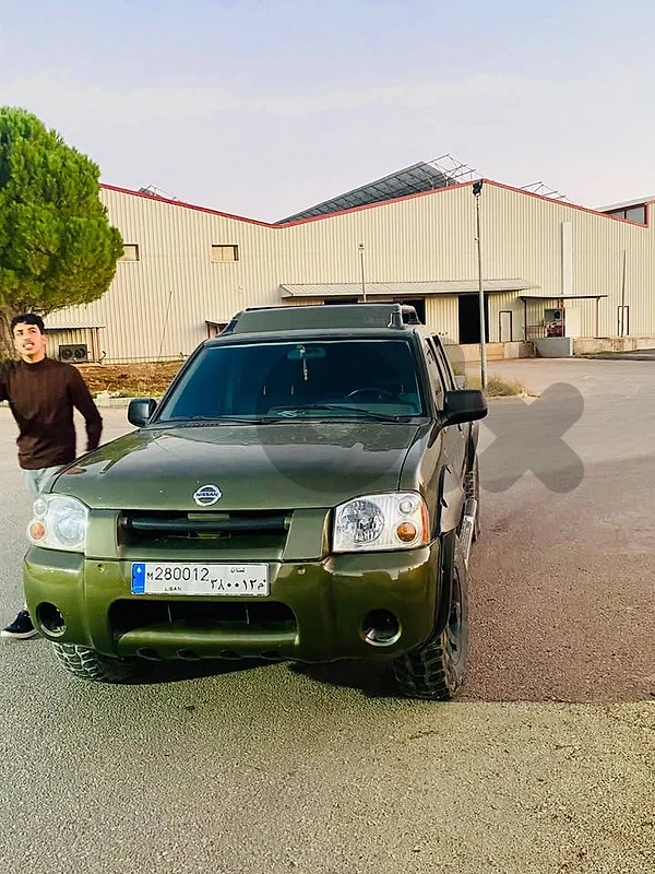 Nissan Frontier  2001