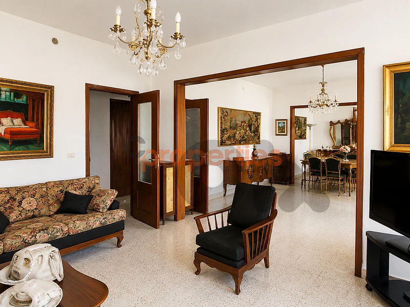 Apartment for rent in Achrafieh شقة للإيجار في الأشرفية CPBPK52