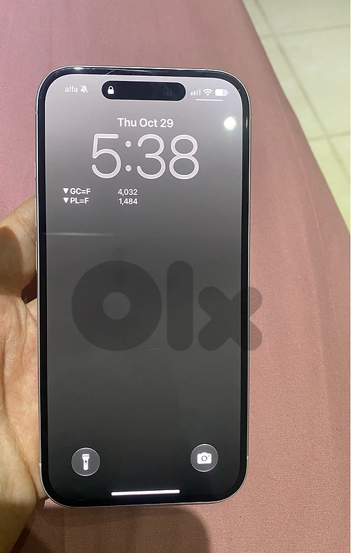 iPhone 16