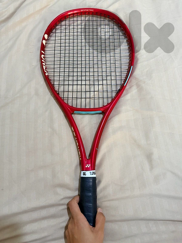 Yonex vcore tennis racket