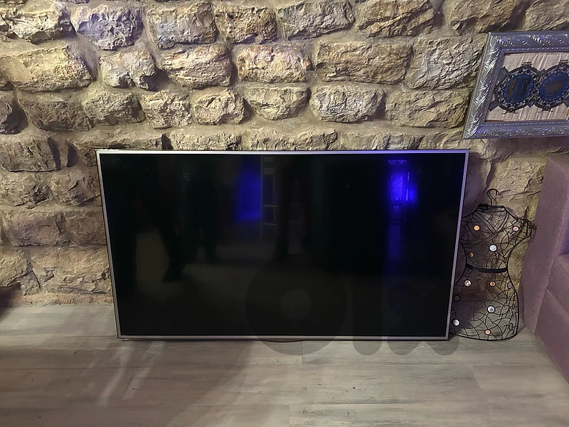 Hisense Tv sold with chromcast