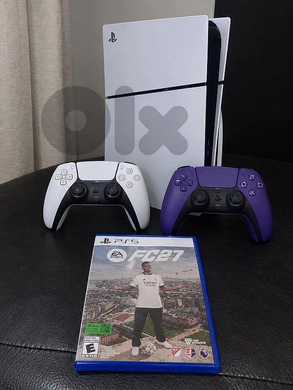 PS5 Disc Edition + 2 Controllers + FC 27 + Account