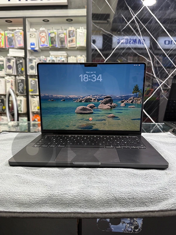 Macbook Pro M5 Macbook Pro M5