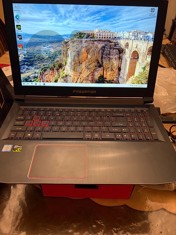 Gaming laptop acer i7 gtx 1060