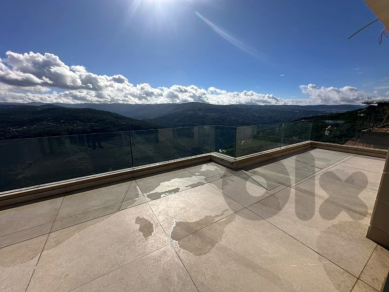 Luxurious Roof Apartment For Sale In Beit Meryشقة روف للبيع في بيت مري