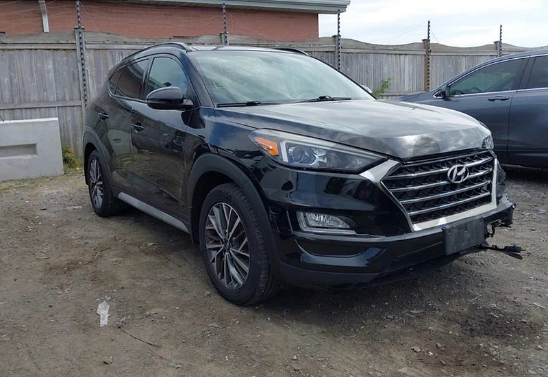 Hyundai Tucson 2019 tucson luxury 2019 awd ( coming soon)