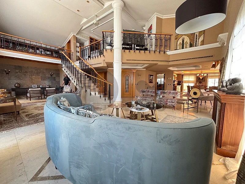 Duplex Apartment For Sale in Manara