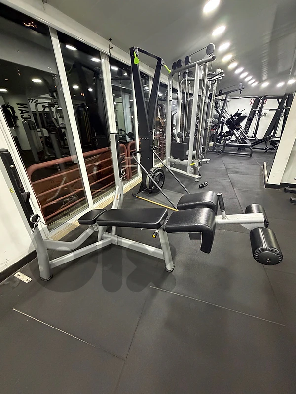 decline bench press