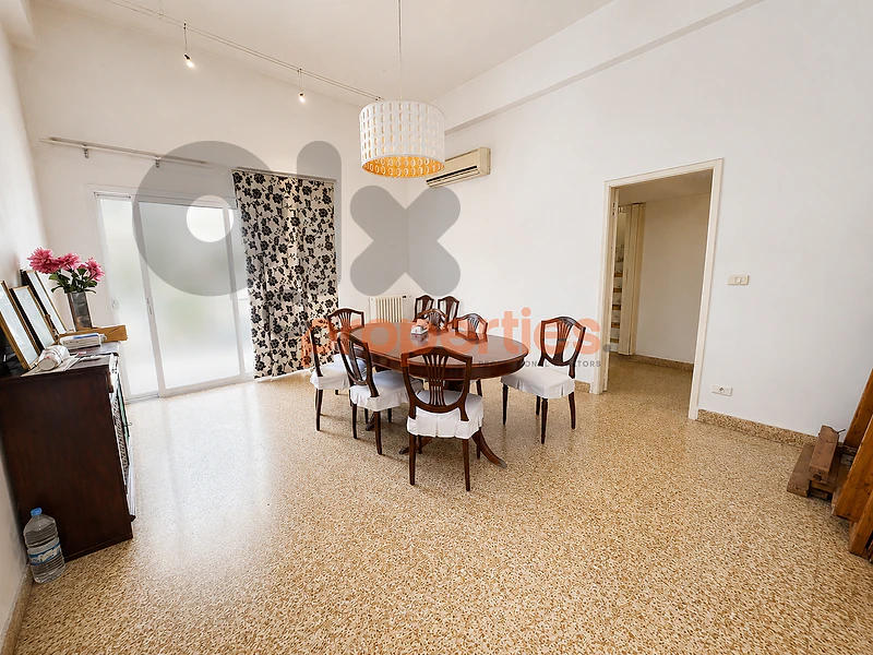 Apartment for rent in Achrafieh - شقة للإيجار في الأشرفية - CPBPK28