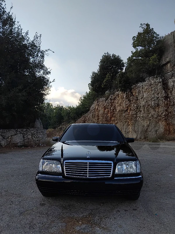 Mercedes-Benz S-Class 1996