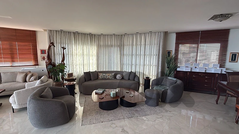 Duplex for salw in Manara | دوبلكس للبيع في المنارة