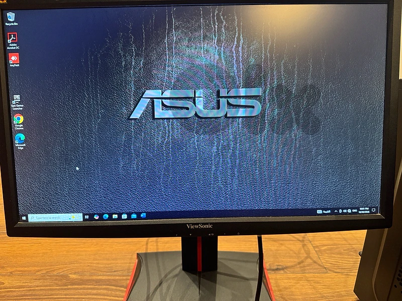 Gaming computer and Monitor
