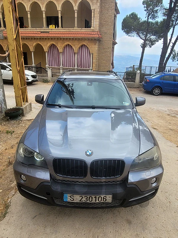 BMW X5 2008 V8