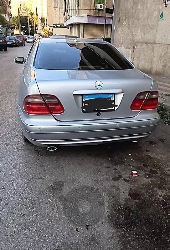 Mercedes-Benz CLK-Class 2002