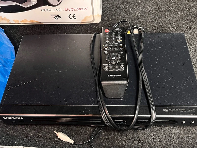 dvd player