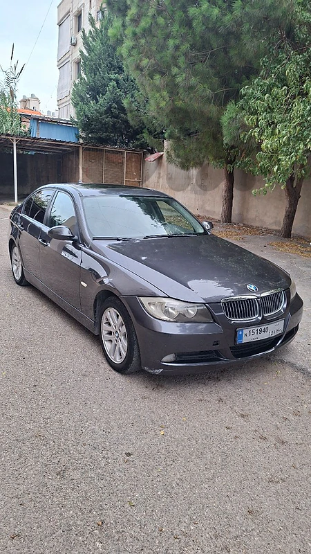 BMW 3-Series 2006 e90