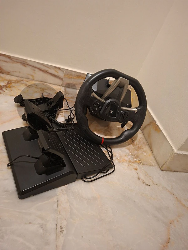 Racing wheel apex