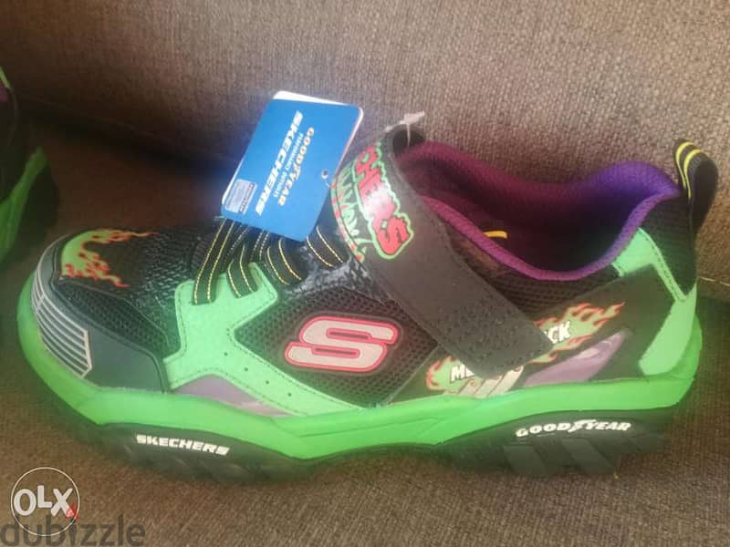 Boys Skechers Kids Turbo Speed Black/Lime 3