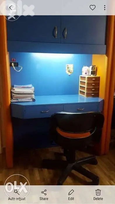 Deluxe Desk with a chair and book shelves