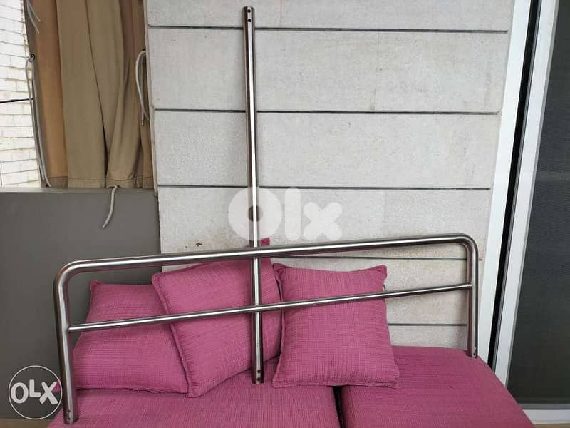 Bedrail and bunk bed stand 0