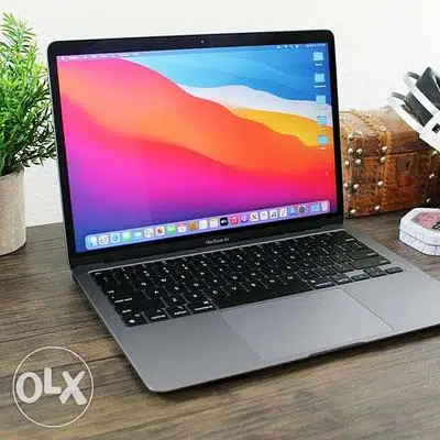 13" MacBook Air  M5 / 16 / 512