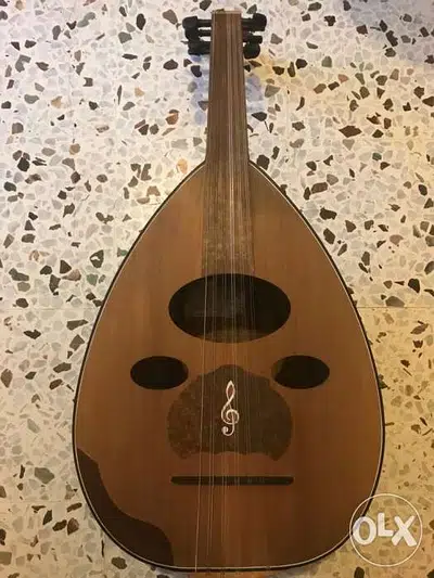 Oud for sale عود للبيع