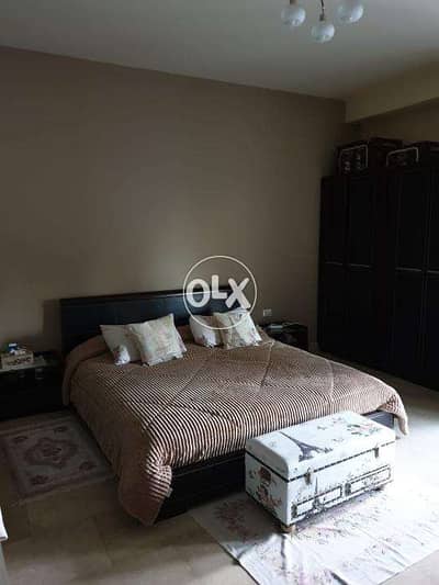 340 SQM Unfurnished Apartment in Rawche, Beirut with View