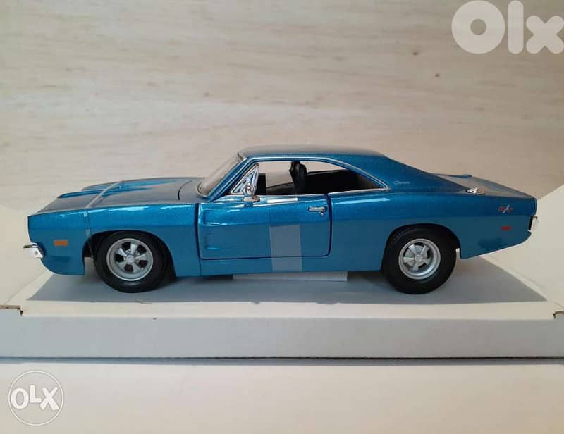 Charger 69 diecast car model 1:25. 2