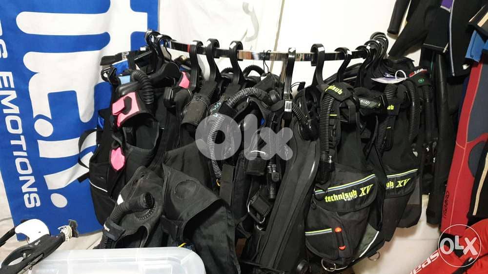 New Diving bcd aqualung 3 sizes , small , large and XL 1