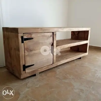 Tv unit sweden wood vintage style طاولة تلفزيون خشب سميك