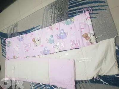 Baby crib bumper