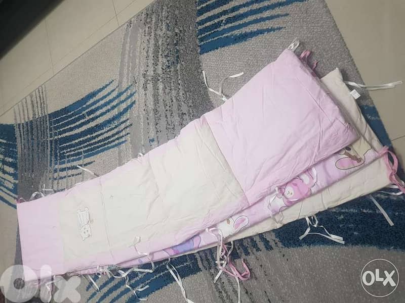 Baby crib bumper 1