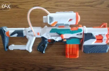 Hasbro Nerf modulus tristrike with 10 darts original
