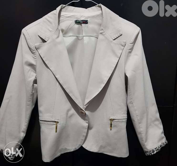 Female beige jacket size 38 0