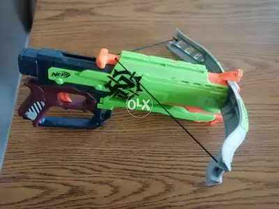Hasbro nerf zombie strike arbalet