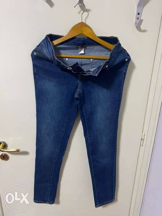 Venus jeans , FREE DELIVERY INSIDE BEIRUT 0
