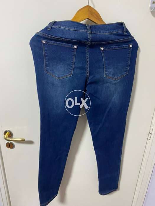Venus jeans , FREE DELIVERY INSIDE BEIRUT 2
