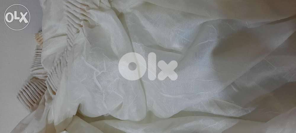 Curtain. برادي فخمةwhite:345L×530W(1 piece). Bej:295Lx445W(2 pieces) 3