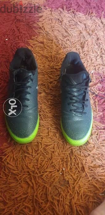 Authentic adidas messi boys size 37 ½ 0