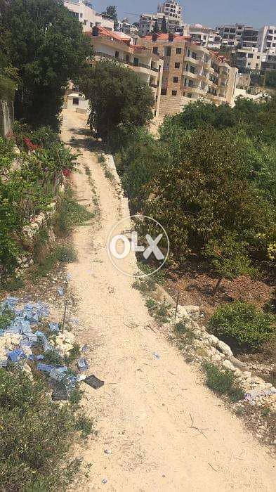 L08745 - Land with a Small Old House in Bouar for Sale