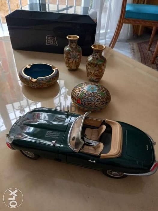 rarissim "E Type JAGUAR" 1/18 Burrago 0