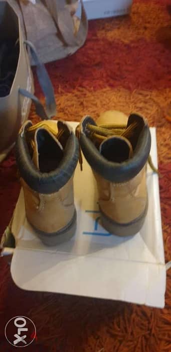 Blues timberland by Pablosky boys size 30 2