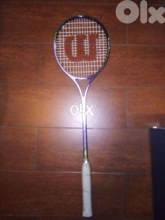 Wilson staff racket mid size head in very good cond 0