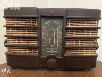 Philips Vintage Radio - Eindhoven Tubes International Reach - Miniwatt