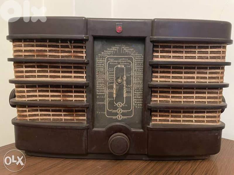 Philips Vintage Radio - Eindhoven Tubes International Reach - Miniwatt 0